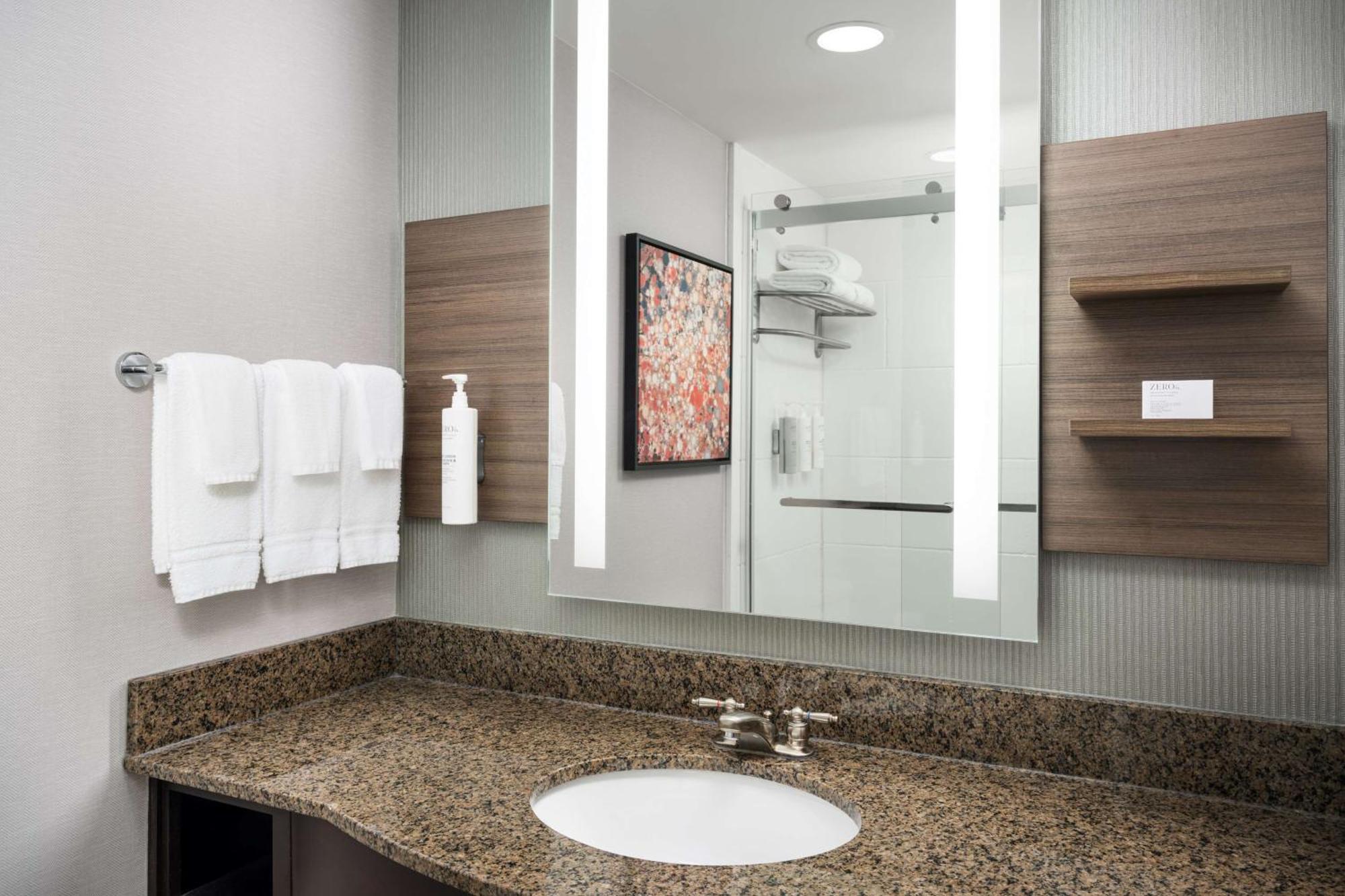 Hilton Garden Inn Huntsville South/Redstone Arsenal Bagian luar foto