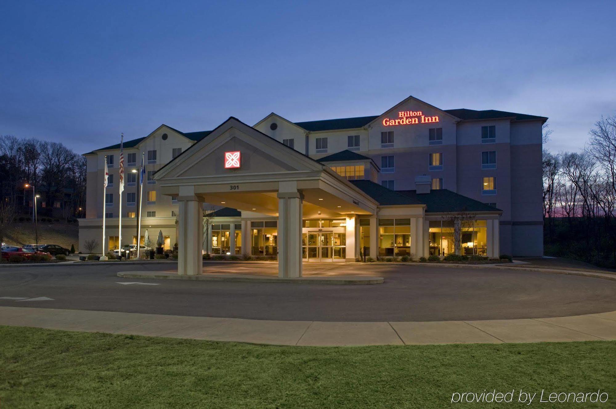 Hilton Garden Inn Huntsville South/Redstone Arsenal Bagian luar foto